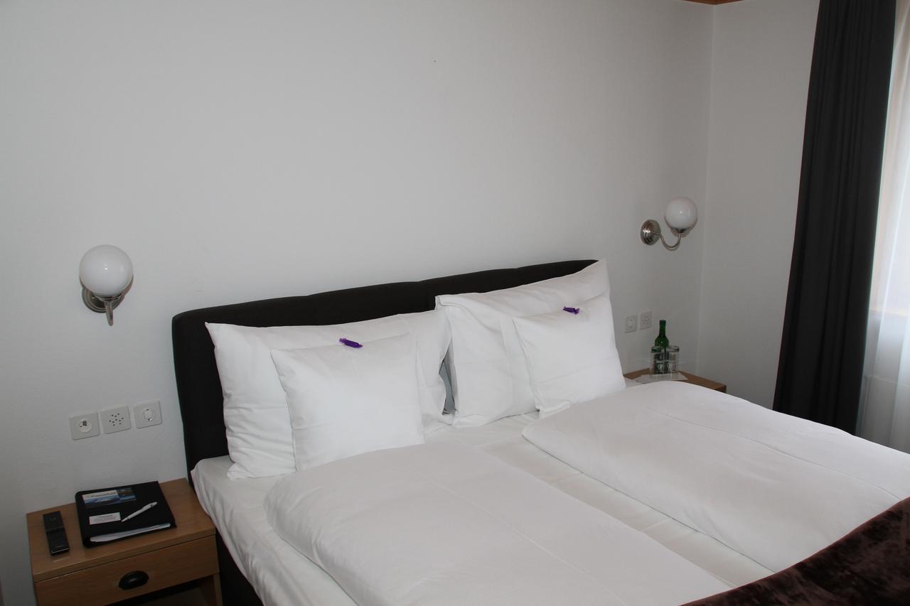 Hotel Sonnenhalde Wiesen Ngoại thất bức ảnh